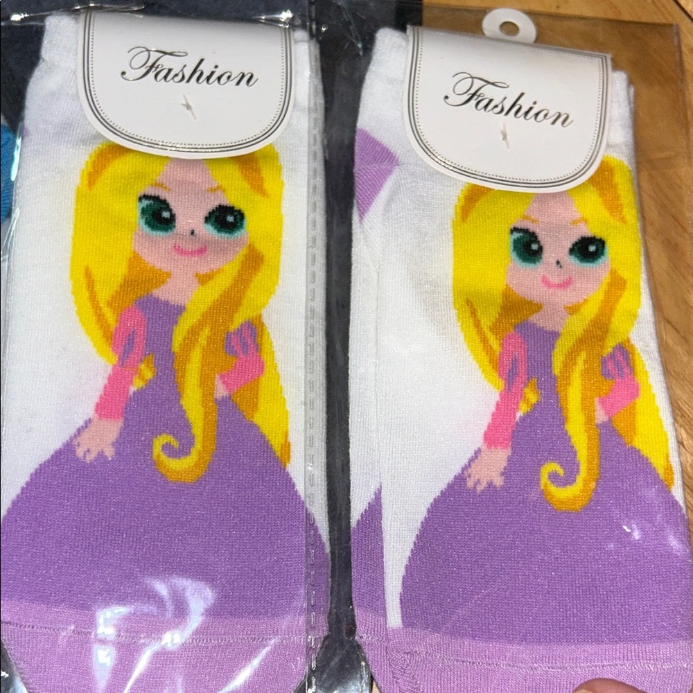 Colorful Princess Character Socks Set - Picture 4 of 6